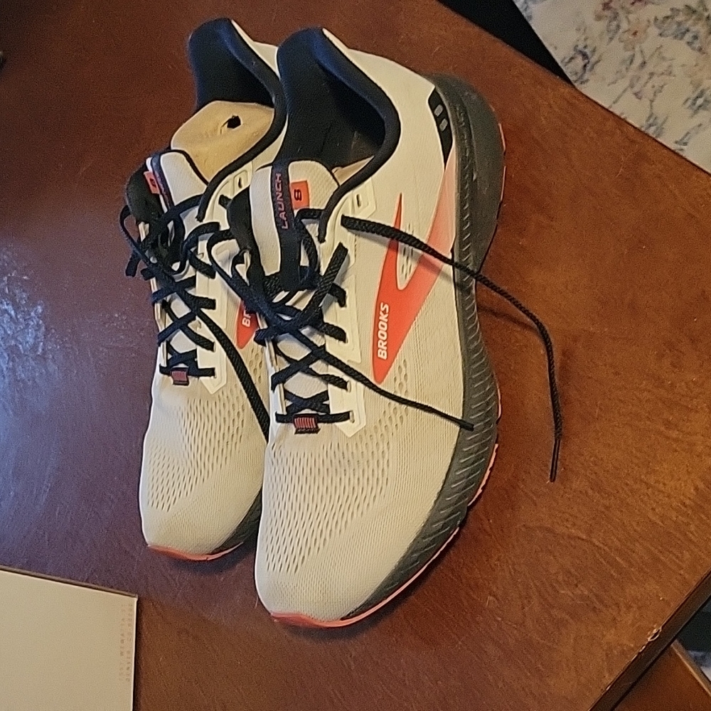 Brooks launch 10.5
